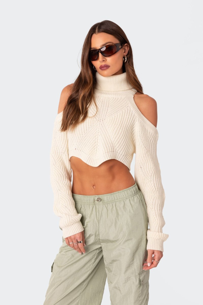 Edikted Asymmetric Cropped Open Shoulder Turtle Neck Sweater Long Sleeve Tops Cream | USA AL788508L3