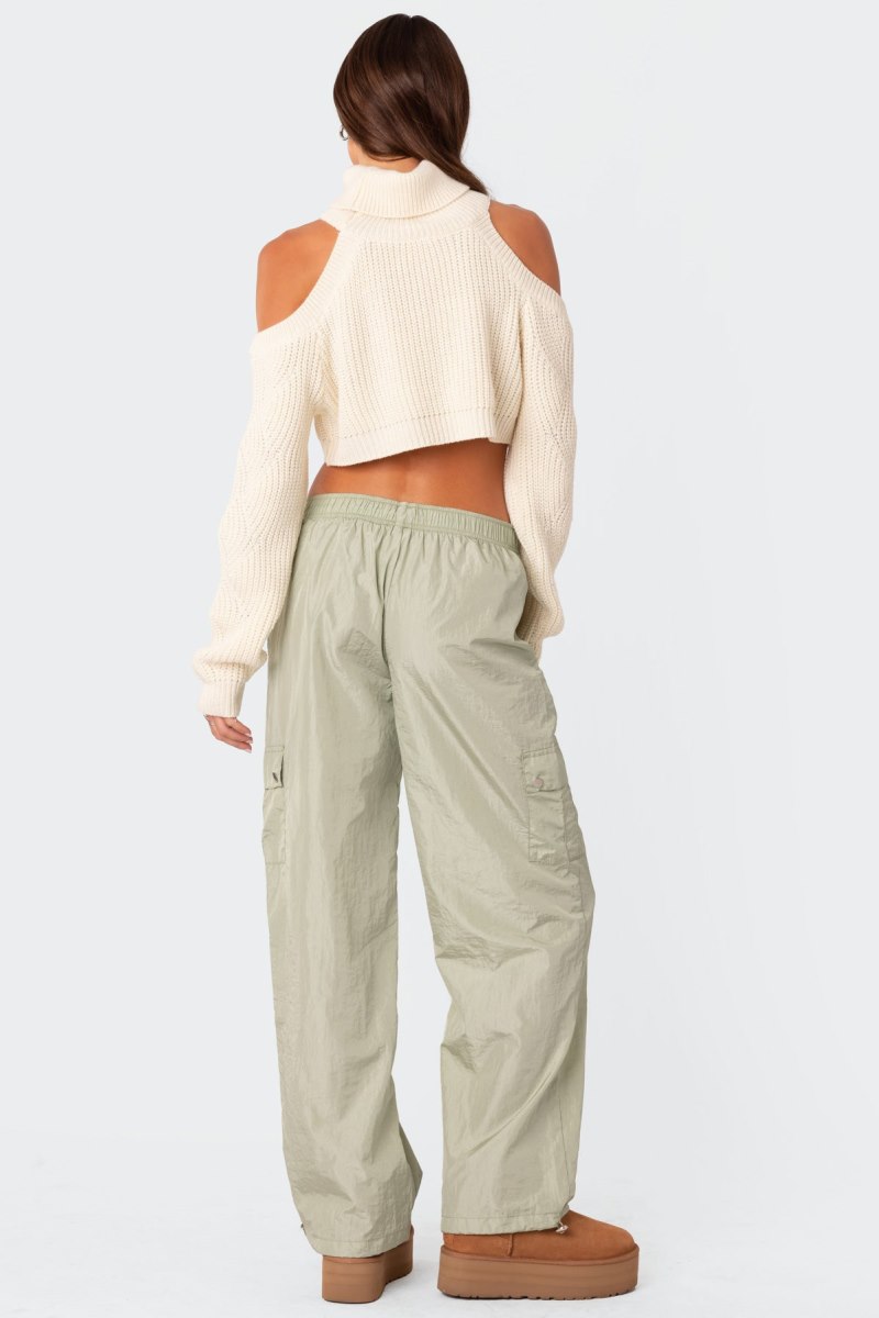 Edikted Asymmetric Cropped Open Shoulder Turtle Neck Sweater Crop Tops Cream | USA PC087088P6