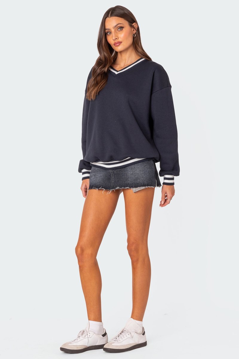 Edikted Caryn Oversized V Neck Sweatshirts Navy | USA AS920472T6