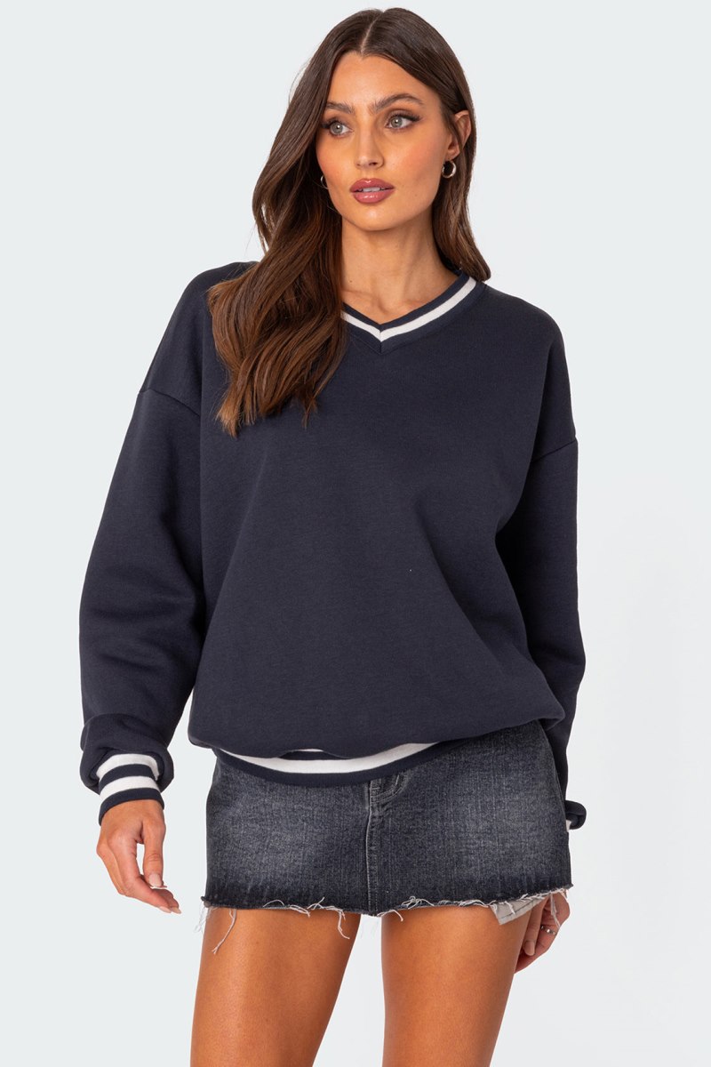 Edikted Caryn Oversized V Neck Sweatshirt Long Sleeve Tops Navy | USA KH883758R4