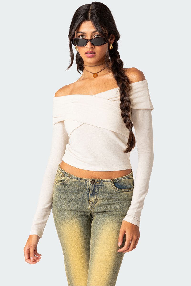 Edikted Crossover Off Shoulder Long Sleeve Tops Cream | USA CK410281B4