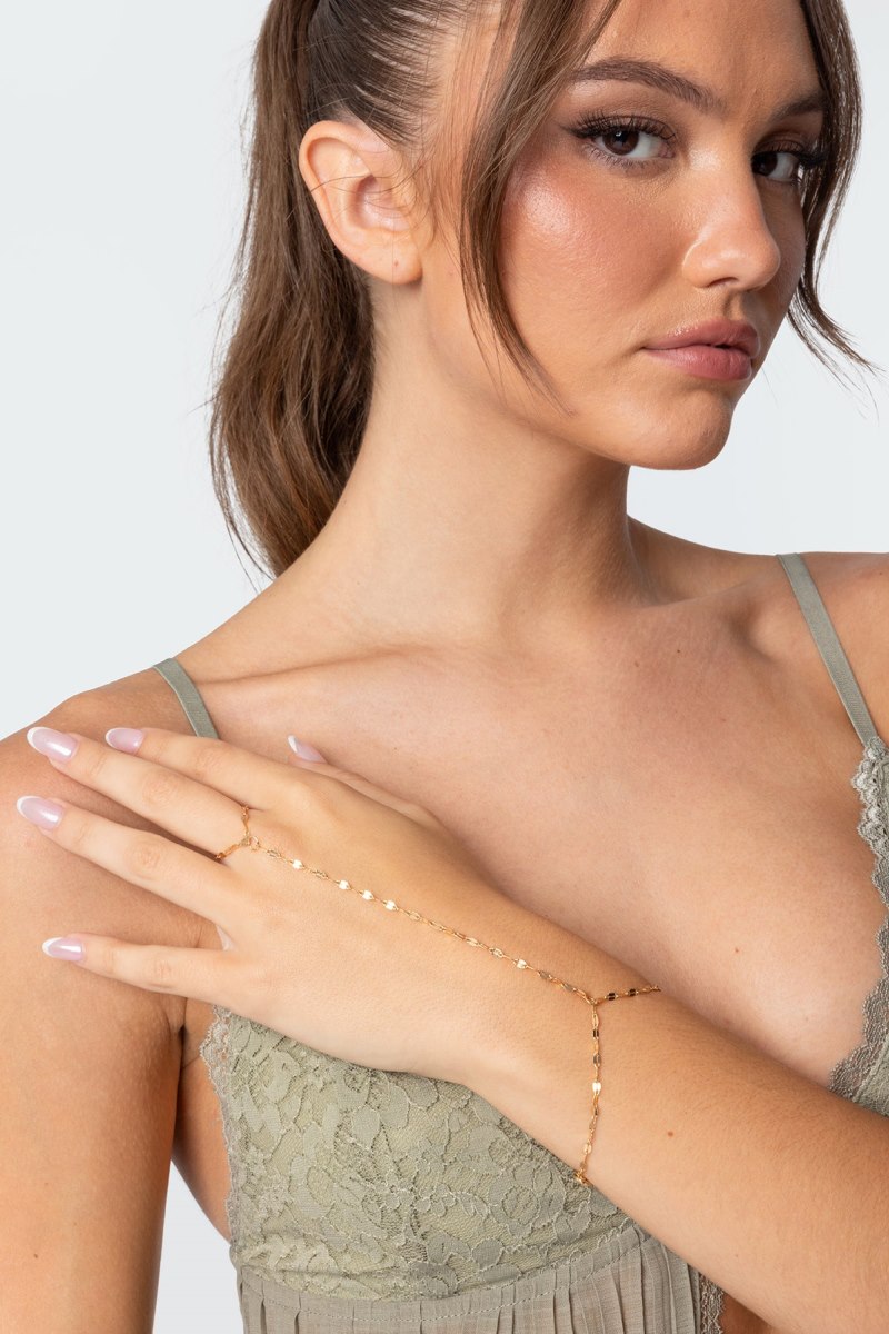 Edikted Dazzle Hand Chain Bracelets Gold | USA RO487748B5