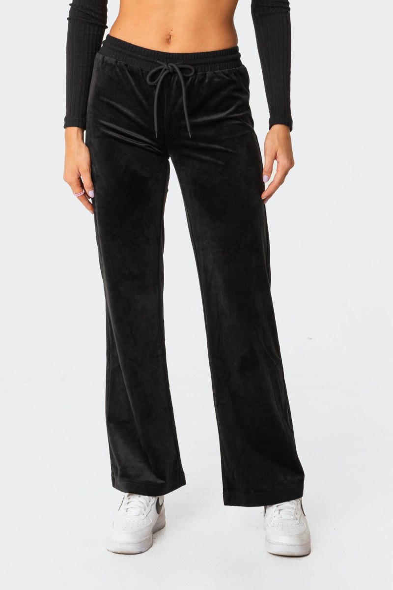 Edikted Erin Low-Rise Velour Sweatpants Black | USA VI047964E0