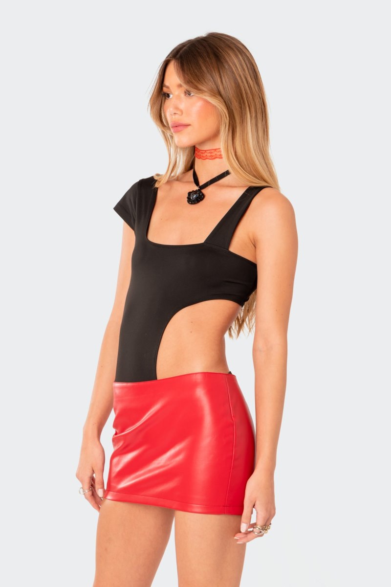 Edikted Ginny Asymmetric Cut Out Bodysuit Black | USA II196919R5