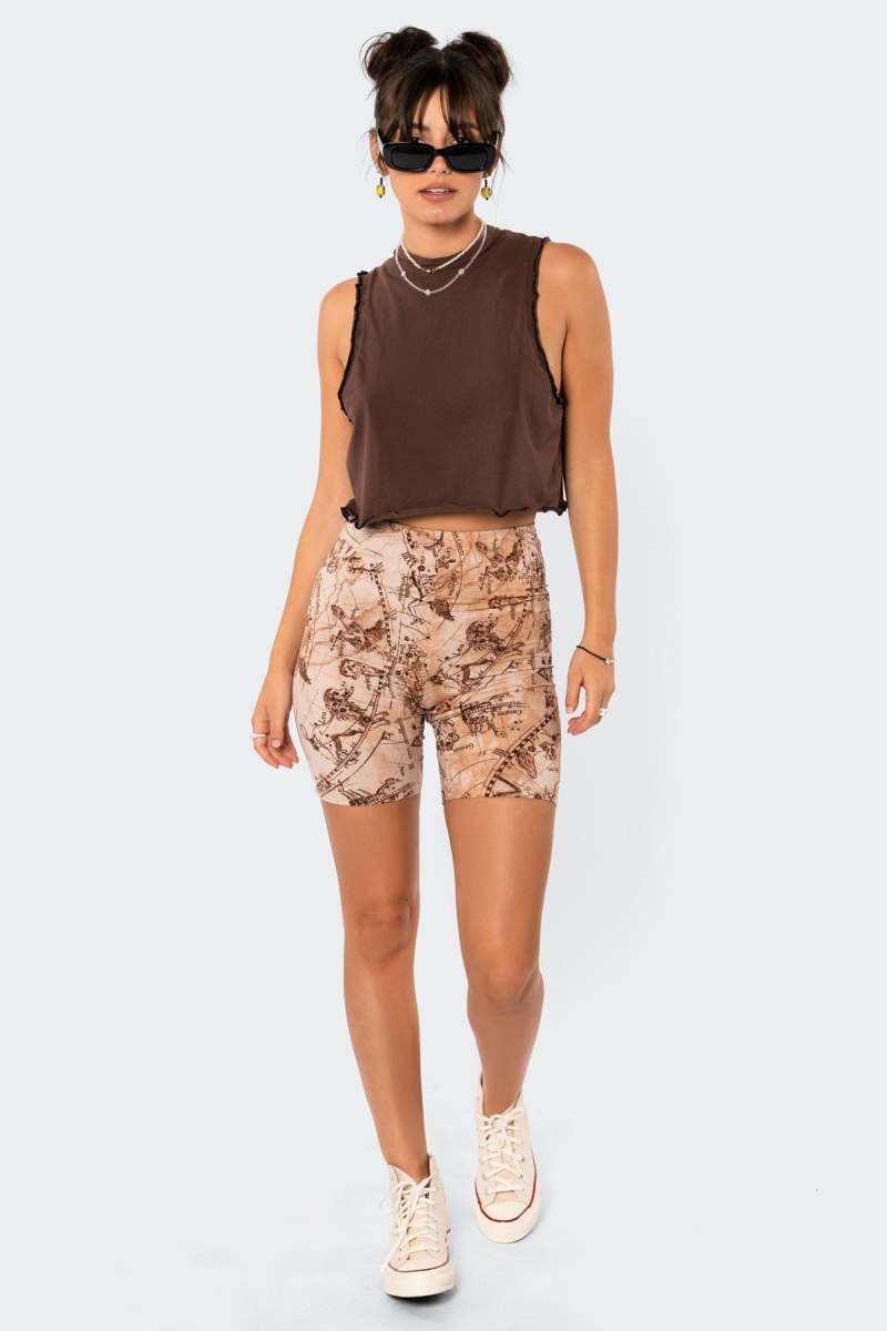 Edikted Horoscope Biker Shorts Beige | USA VX140484C1