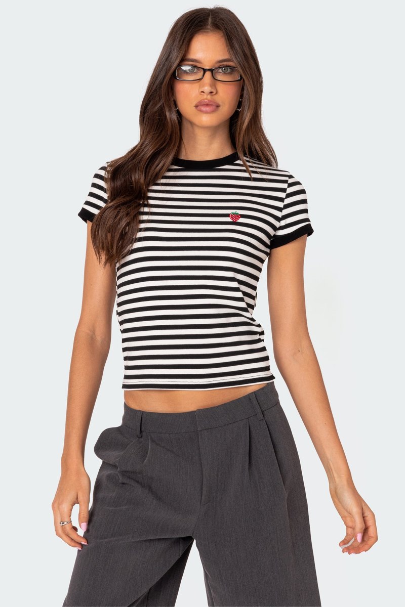 Edikted Strawberry Fields Striped T Shirt Graphic Tops Black And White | USA YI060196H4